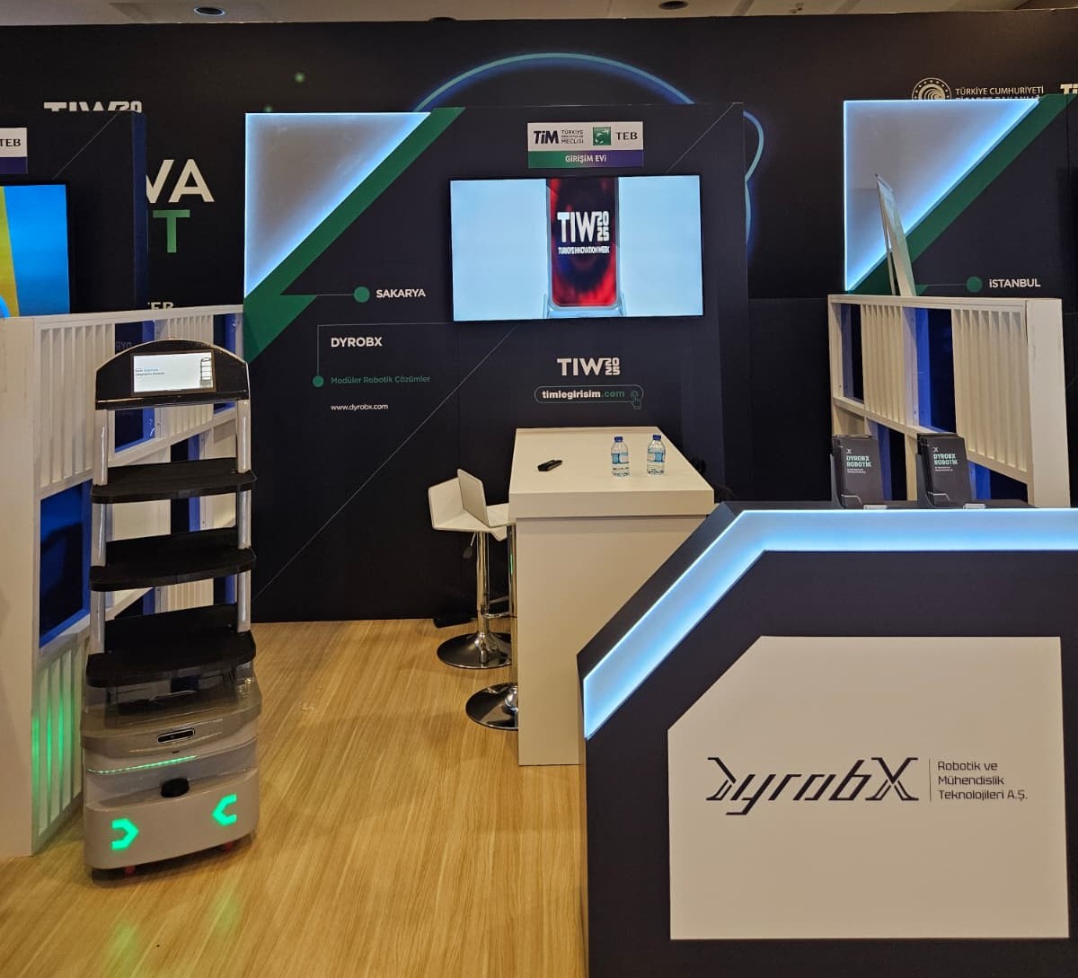 DyrobX TIW fuar standı